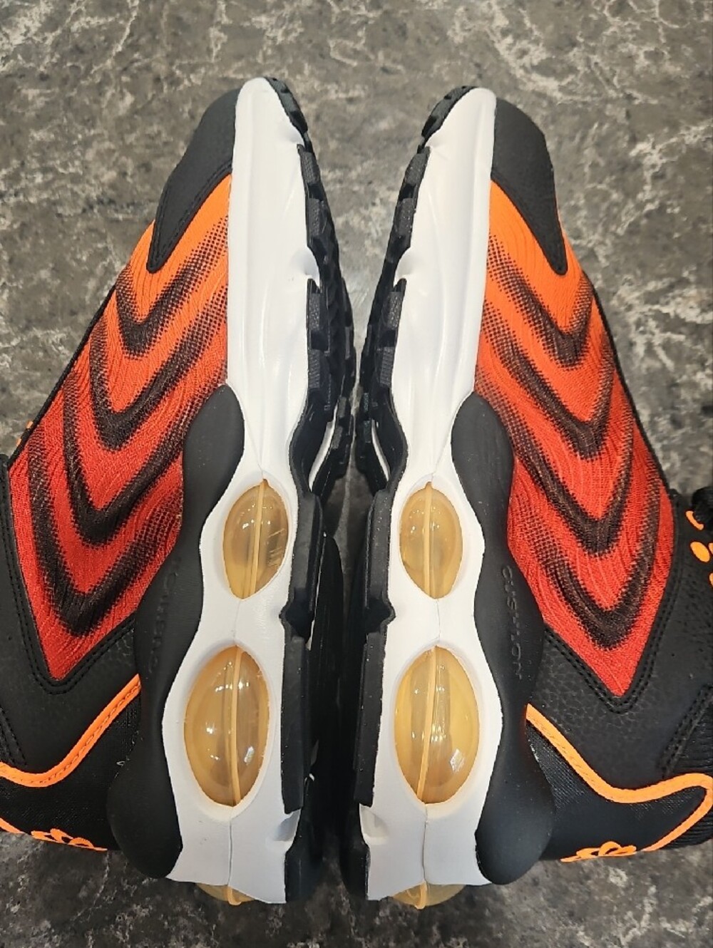 New Nike Black and Orange Athletic Sneakers Size 10 Tried On, No Box. - Picture 4 of 9